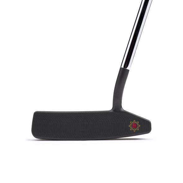 HOGAN-PUTTERS-007_590x