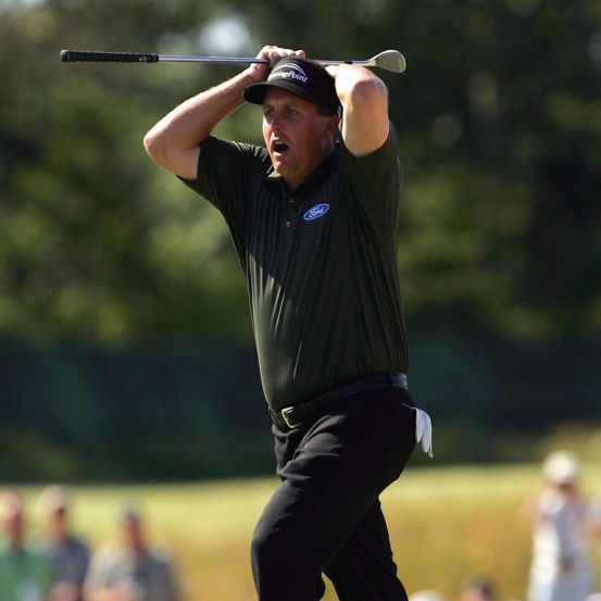 phil-mickelson-2004-us-open-sunday-7th-hole